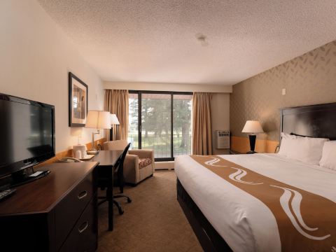 Prestige Riverside Lodge