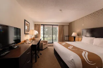 Prestige Riverside Lodge