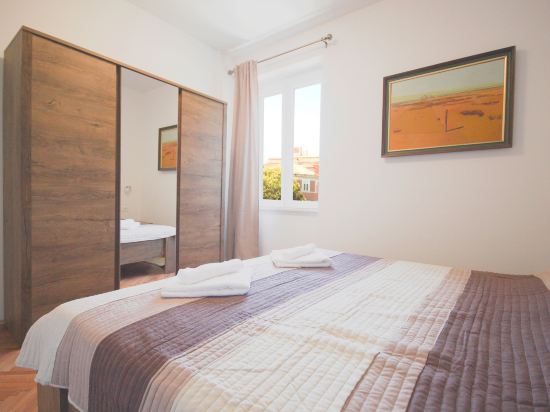 Apartment Goge