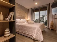 HOUZE Stay & Residences by AVA Hotéis em Asuncion
