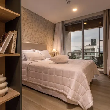 HOUZE Stay & Residences by AVA