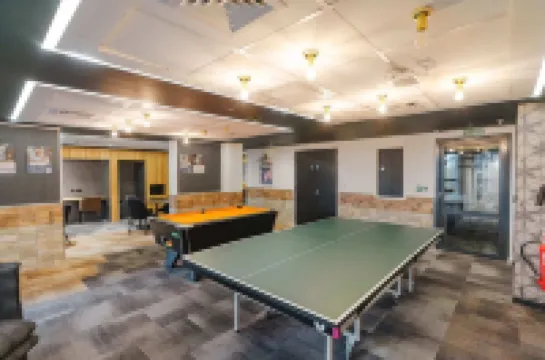 僅供學生使用的北阿克頓伊靈分館