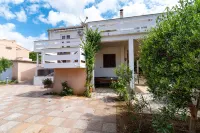 Apartments Valy 6 Center Novalja - 2星級