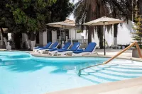 Coconut Residence & Spa - Private Pools