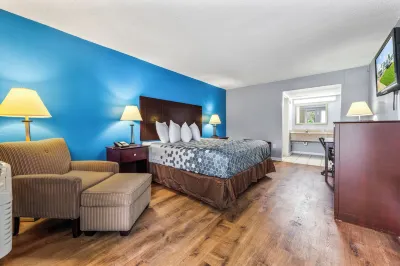 Super 8 by Wyndham Portsmouth - Norfolk Hotels in 