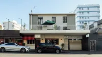 Foools Inn - Trendy Units Available in the Heart of Sea Point! - 3 estrellas