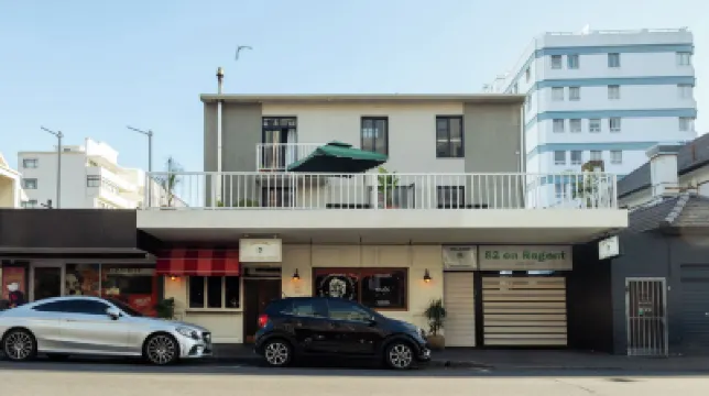 Foools Inn - Trendy Units Available in the Heart of Sea Point! Hotel di 
