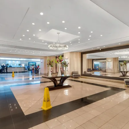 Lovely 1-Bedroom Condo