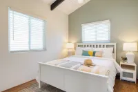 سيرفرايدر ت1ي باي أفانتستاي واك تو ذا بيتش + بالكوني