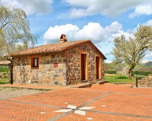 Agriturismo Podere Casano Hotels in Radicofani