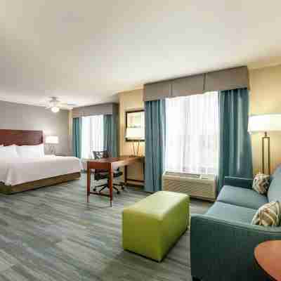 Homewood Suites by Hilton Macon-North Rooms