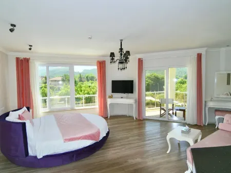 Gocek Naz Hotel Отели в г. Gocek