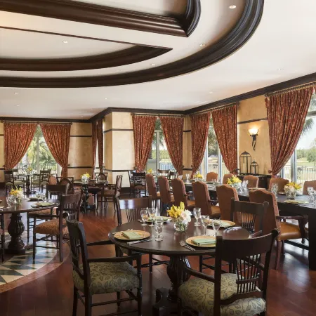 The Ritz-Carlton Naples, Tiburón