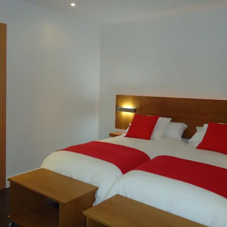 Apartamentos Turísticos Mauror