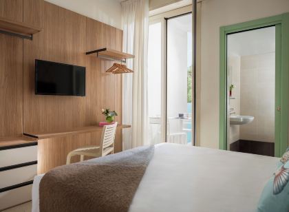 Hotel Calypso- Rimini Marina Centro