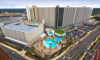 Laketown Wharf 802