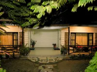 Chintan Chautari Hotels in Itahari