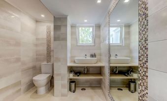 Villa Vale Verde 5 Bedroom Villa, 10 min walk to