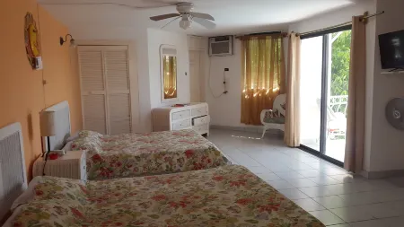 Habitation Hatt Hotel Отели рядом с достопримечательностью «Национальный дворец»