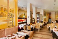 The Atrium Hotel - Desayuno