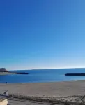 Beautiful apartment facing the sea. Balcony, plus huge terrace, very nice view.