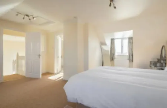 Abingdon House - 4 Br on the Marina