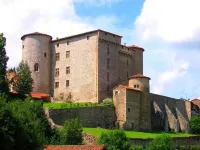 Château des Marcilly Talaru Hotel a Saint-Marcel-d'Urfe