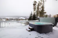 Winter Park Chateau Hotels in Fraser