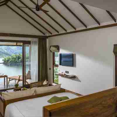 Mountain Shadows Resorts Rooms