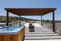 Mandana Villa - with Heated Pool & Jacuzzi - Villas