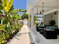 Seaside Dhigurah Hotels in Vakarufalhi