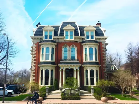 The Mansion on Delaware Avenue Отели рядом с достопримечательностью «Richardson Olmsted Complex»