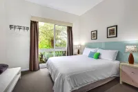 Valley Farm Vineyard Cottages