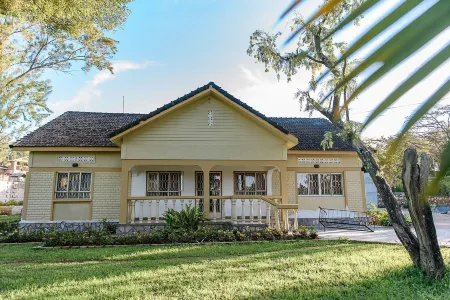 Garden Courts Hotel Masaka