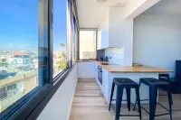 Phaedrus Living: Ourania City Heights Flat