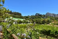 Akamah Estate - Mountain view
