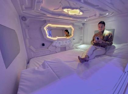 Capsule Inn Valencia Hostel