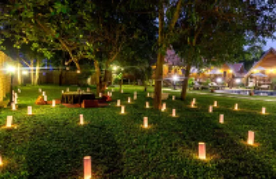 アンコール ハート バンガロー ファーレ、ザ カンボジアン サーカス周辺のホテル