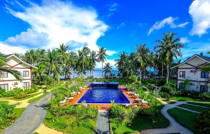 Retreat Siargao Resort