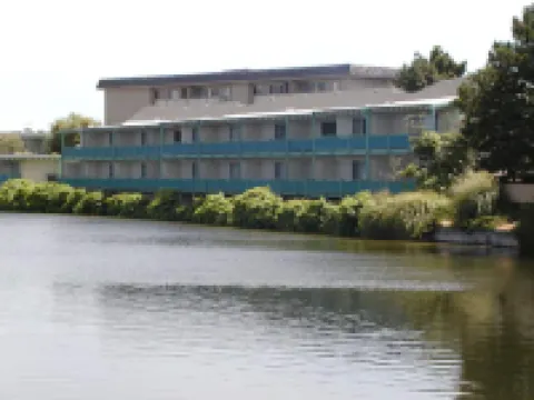 Coral Reef Inn & Condo Suites Hoteles en Alameda