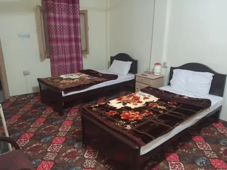 New Gojal Hotel and Restaurant Отели рядом с Аэропорт Гилгит