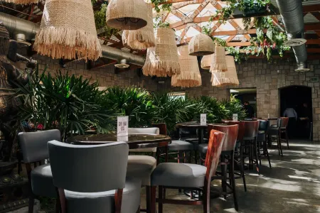 Hotel Victoria Express