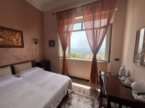 B&B ラ フィネストラ スッラ ヴァッレ