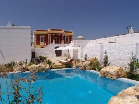 Hotel Masseria Fortificata Donnaloia Hotels in 