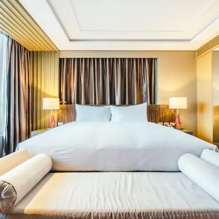 Twins Palace Hotel