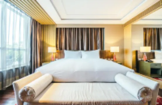 Twins Palace Hotel