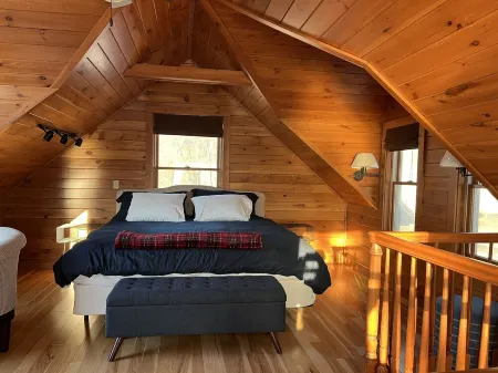 Keuka Lakefront Getaway with private beach and amazing waterfront views