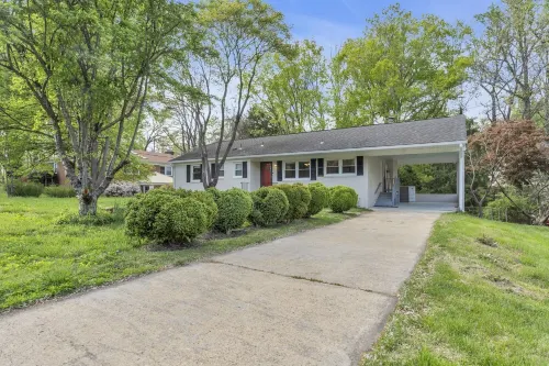 Tranquil retreat in Fairfax: your home away from home