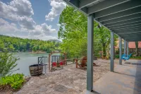 Charming Lake Access and Scenic Views - Cozy Lake Cottage Retreat