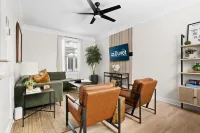 Spacious Living and Private Patio Oasis - Charming Historic Retreat